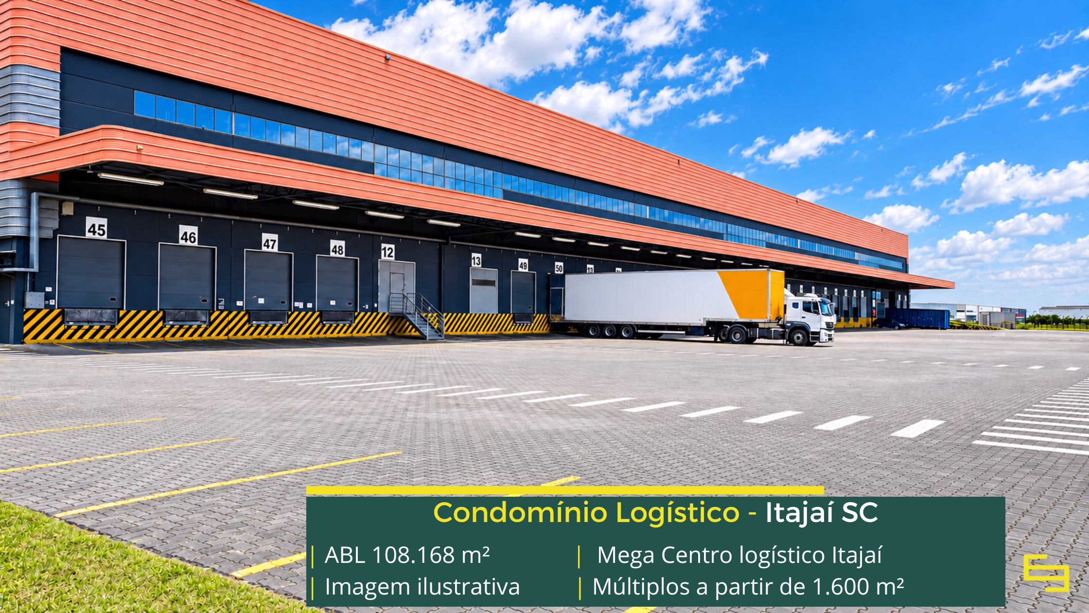 Mega Centro Logístico Itajaí: centro logístico em Itajaí SC com módulos a partir de 1.600 m², 4 docas por módulo e piso para 5 t/m².