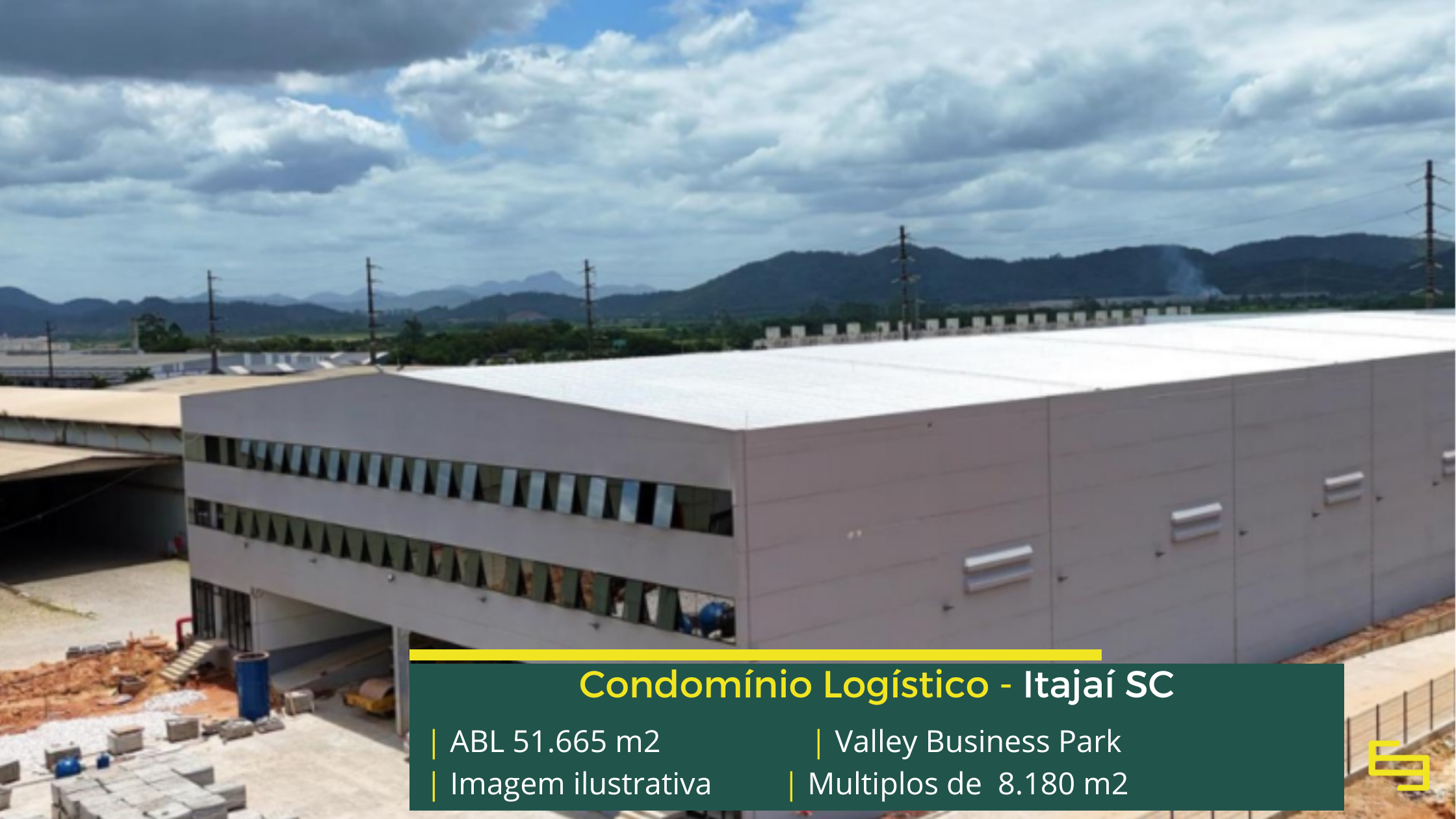 Locação de galpão em Itajaí SC com excelente localização logística, infraestrutura moderna e módulos flexíveis. Consulte a Sempre Negócios.